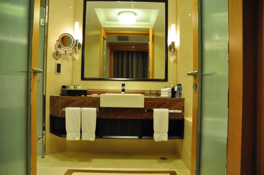 Отель Wyndham Bund East Shanghai