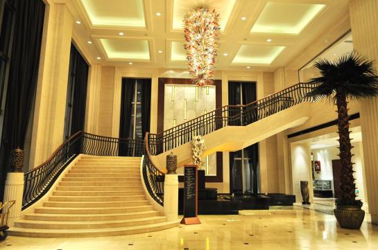 Отель Wyndham Bund East Shanghai