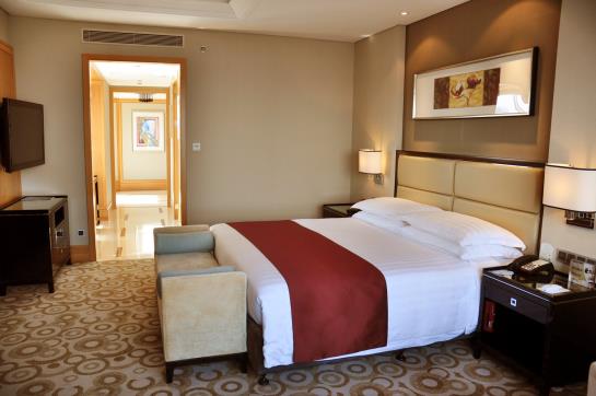 Отель Wyndham Bund East Shanghai