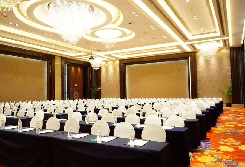 فندق Wyndham Grand Plaza Royale Furongguo Changsha