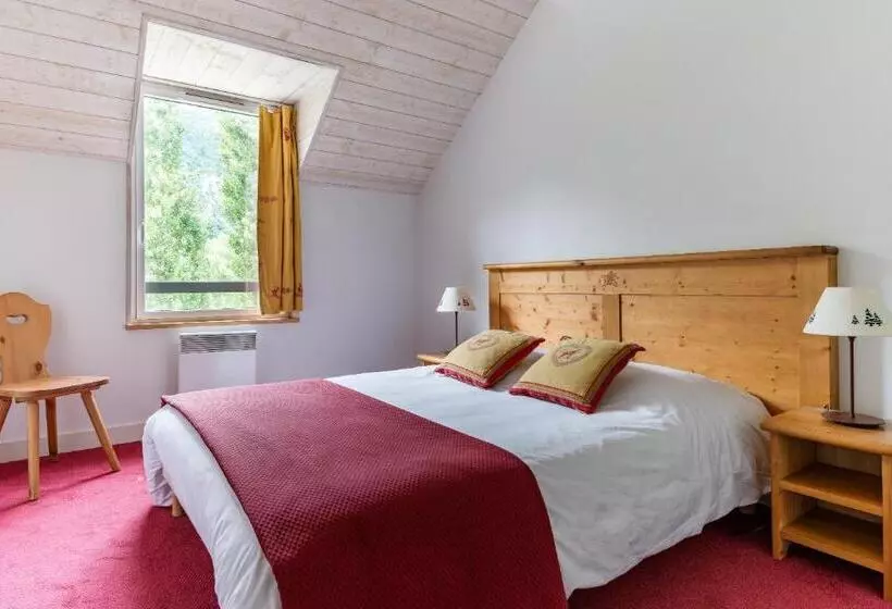 住所  Lagrange Vacances L Ardoisiere