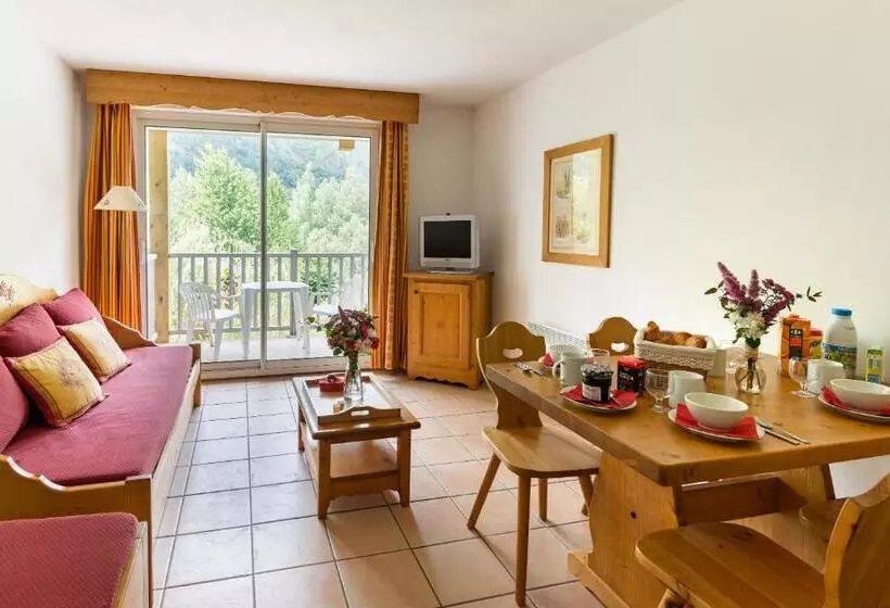 住所  Lagrange Vacances L Ardoisiere