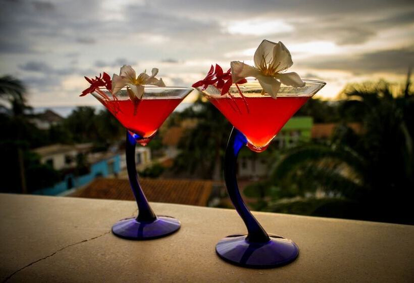 Suites & Hotel Punta Esmeralda