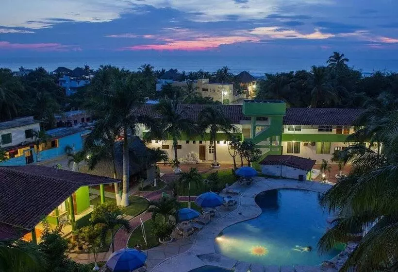 Suites & Hotel Punta Esmeralda