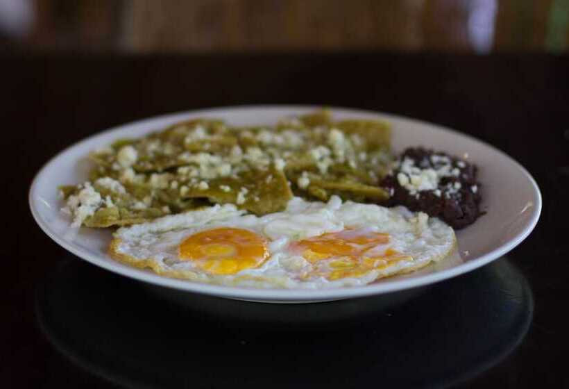 Suites & Hotel Punta Esmeralda