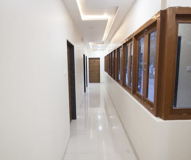 호텔 Onella Regency