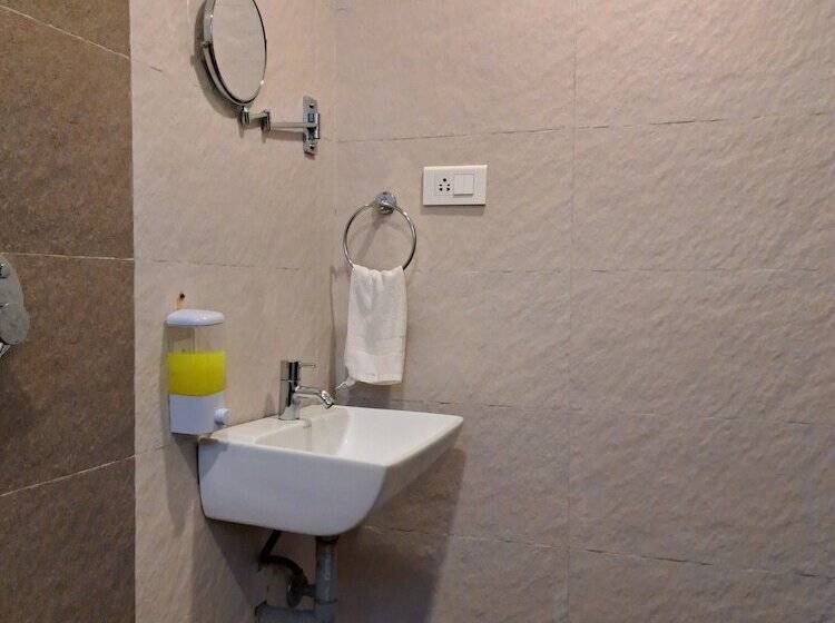 호텔 Onella Regency