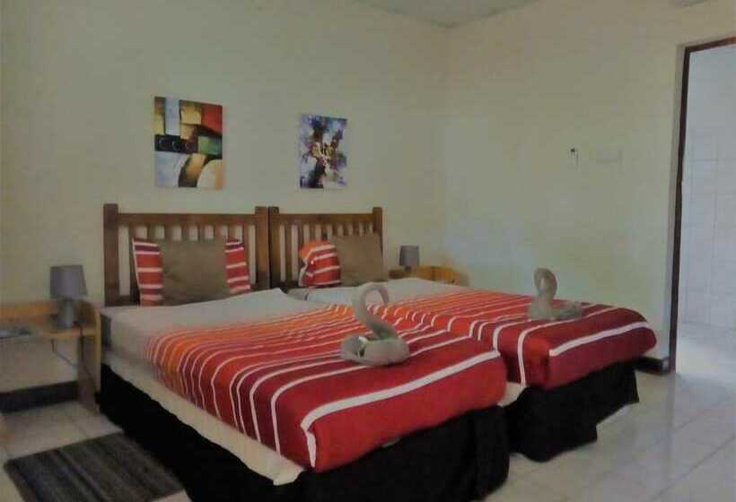 فندق Waves Lodge