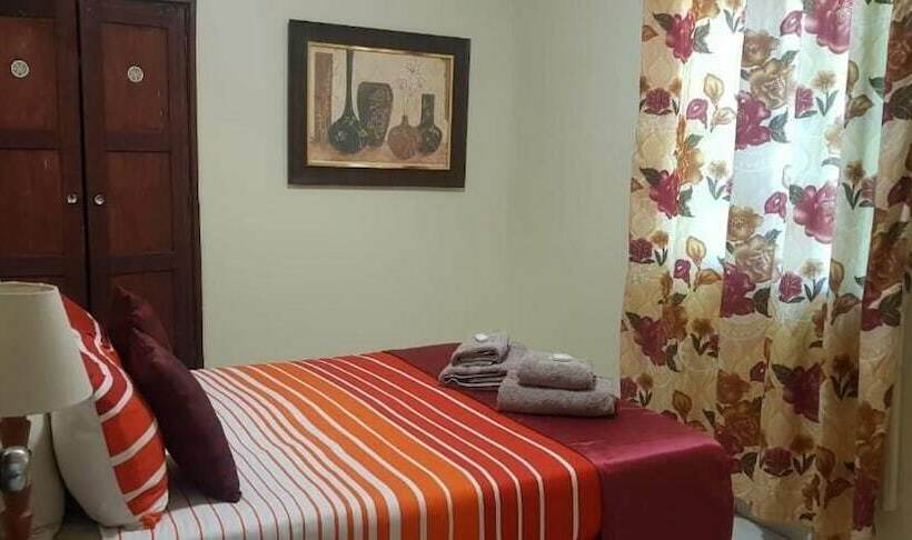 فندق Waves Lodge