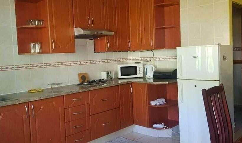 فندق Waves Lodge