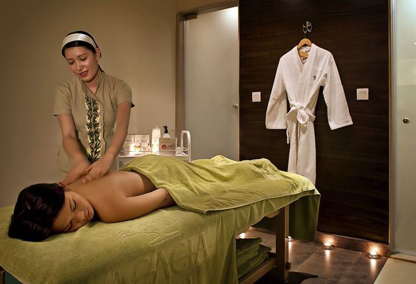 Hotelli Bm Acacia  And Apartments