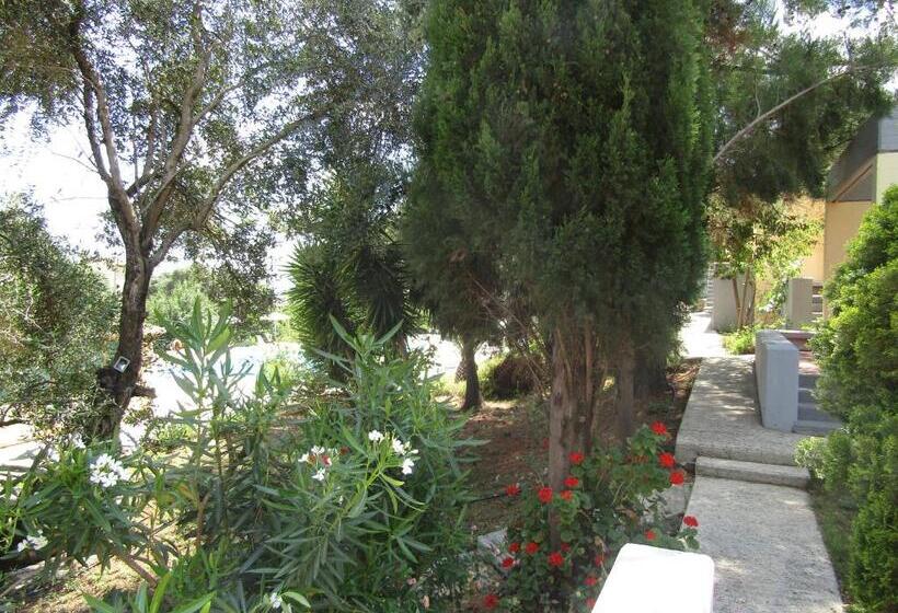 Barbati Beach Apartments