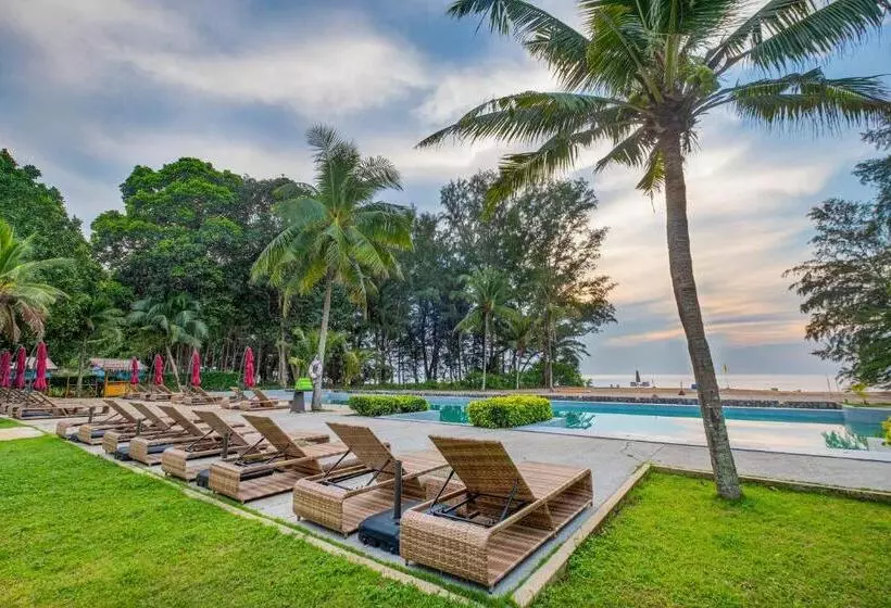 D Varee Mai Khao Beach Resort, Thailand