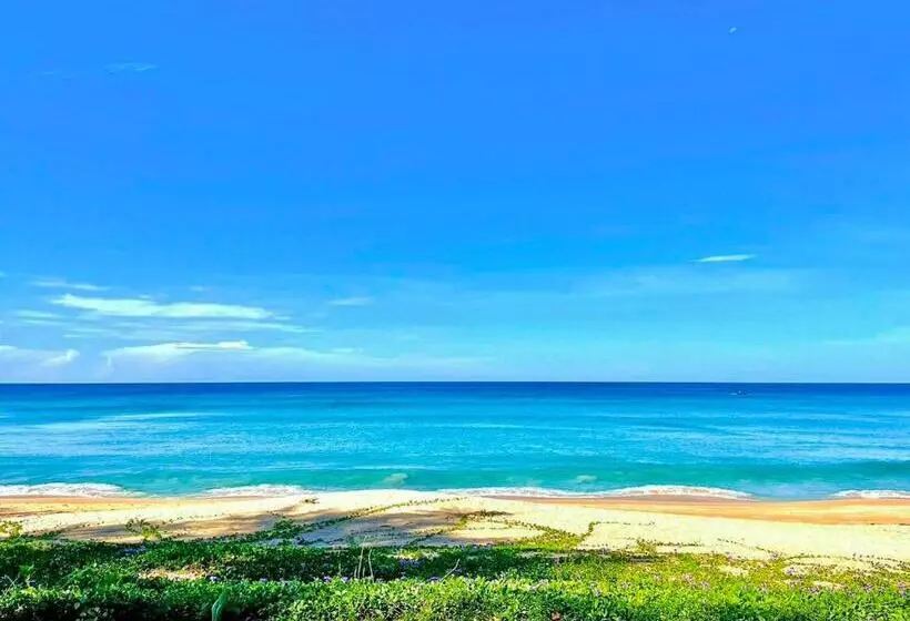 D Varee Mai Khao Beach Resort, Thailand