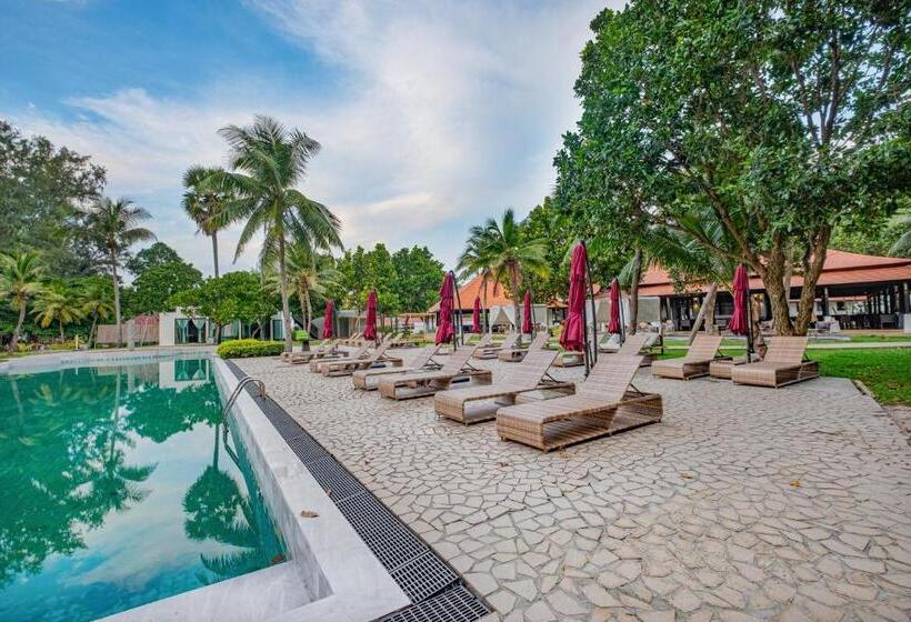 D Varee Mai Khao Beach Resort, Thailand
