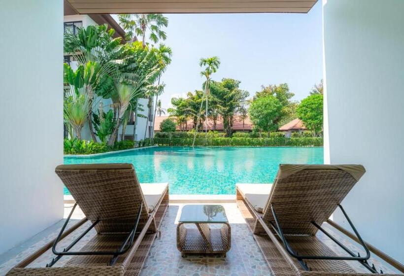 D Varee Mai Khao Beach Resort, Thailand