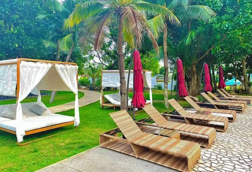 Estella Phuket Mai Khao Beach Resort