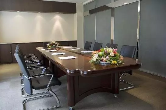 Fortune Condominium Hotel