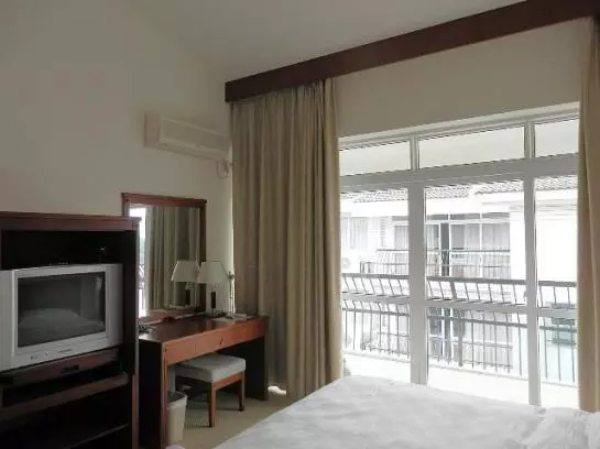 Fortune Condominium Hotel