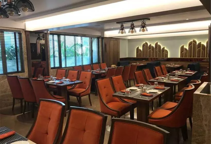 ホテル Archana Residency