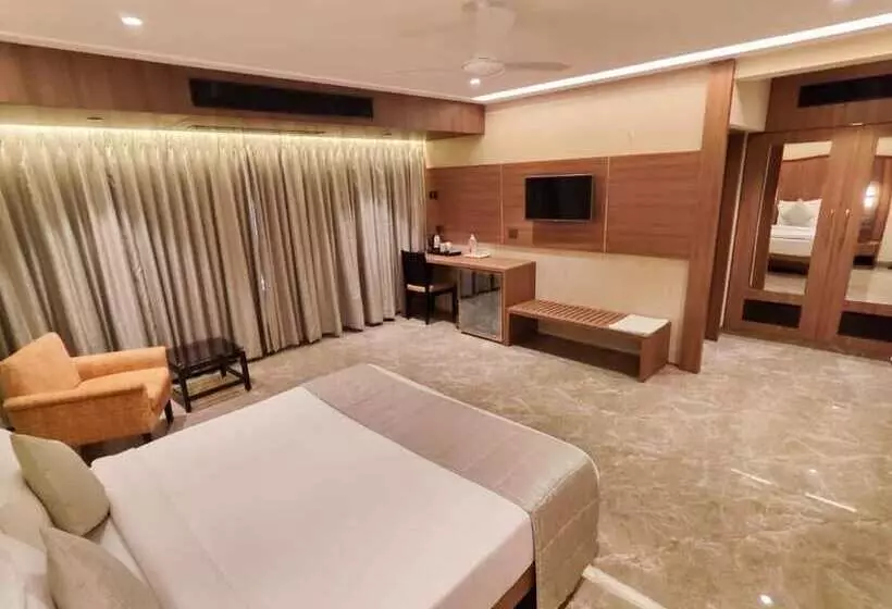 ホテル Archana Residency