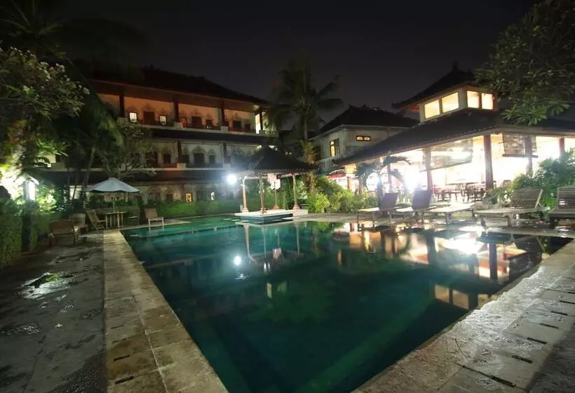 酒店 Bakung Sari Resort