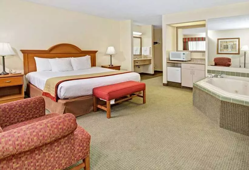 酒店 Baymont By Wyndham Indianapolis