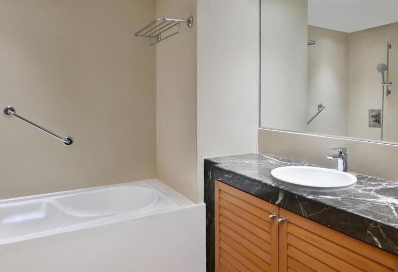 בית מלון כפרי Courtyard By Marriott Chennai