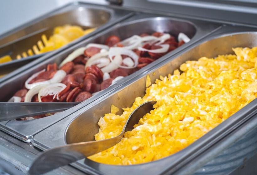 בית מלון כפרי Dan Inn Express Salvador