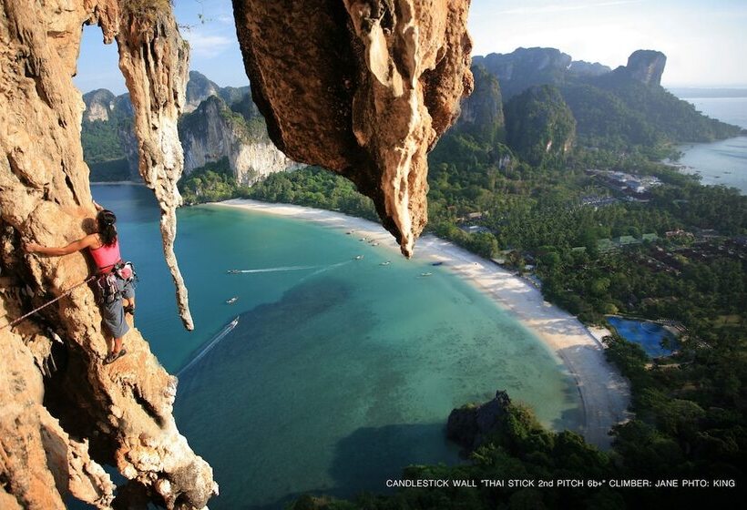 Отель Diamond Cave Resort