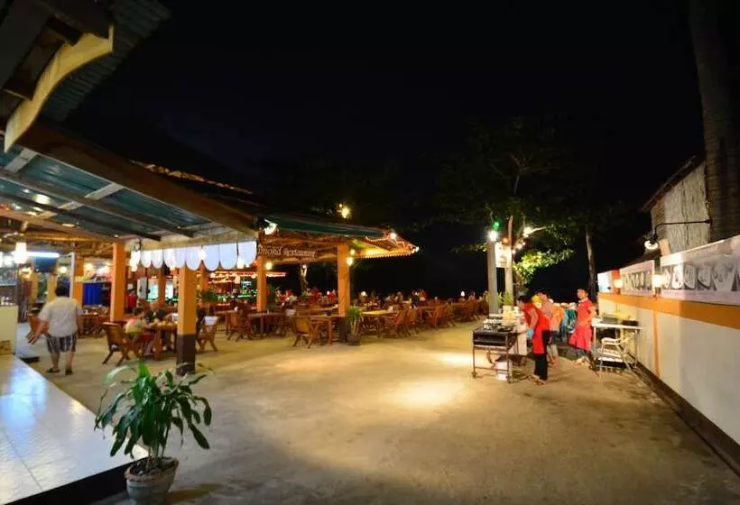 בית מלון כפרי Diamond Cave Resort