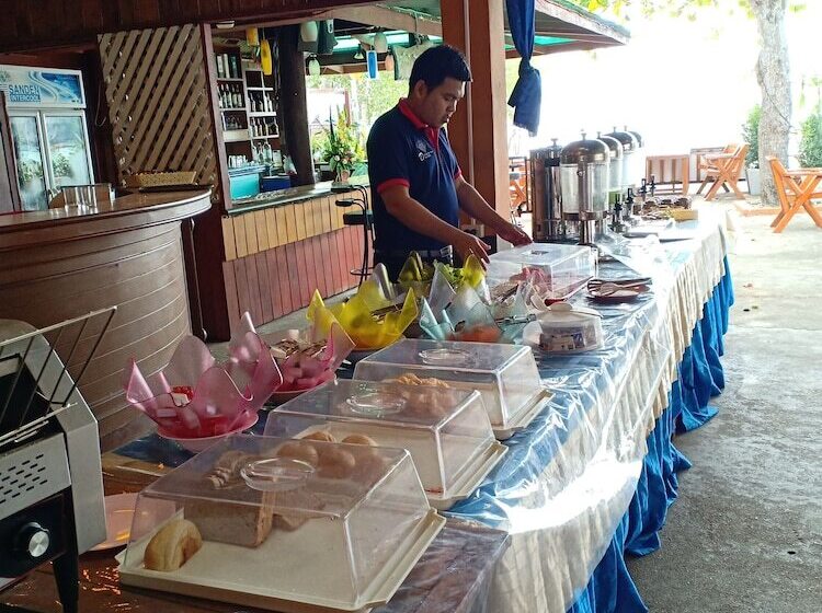 Отель Diamond Cave Resort