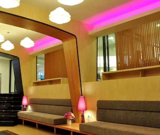 Flipper Lodge Hotel   Sha Extra Plus