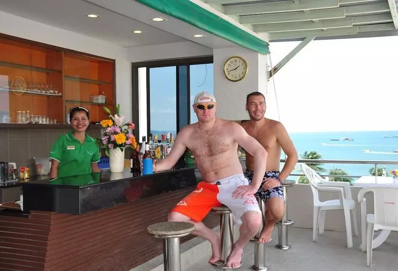 Flipper Lodge Hotel   Sha Extra Plus