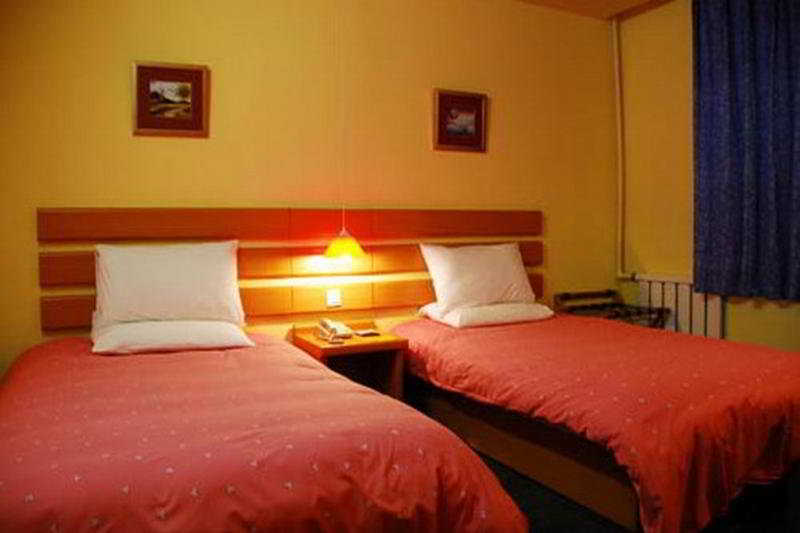 فندق Home Inn Wuyi Plaza