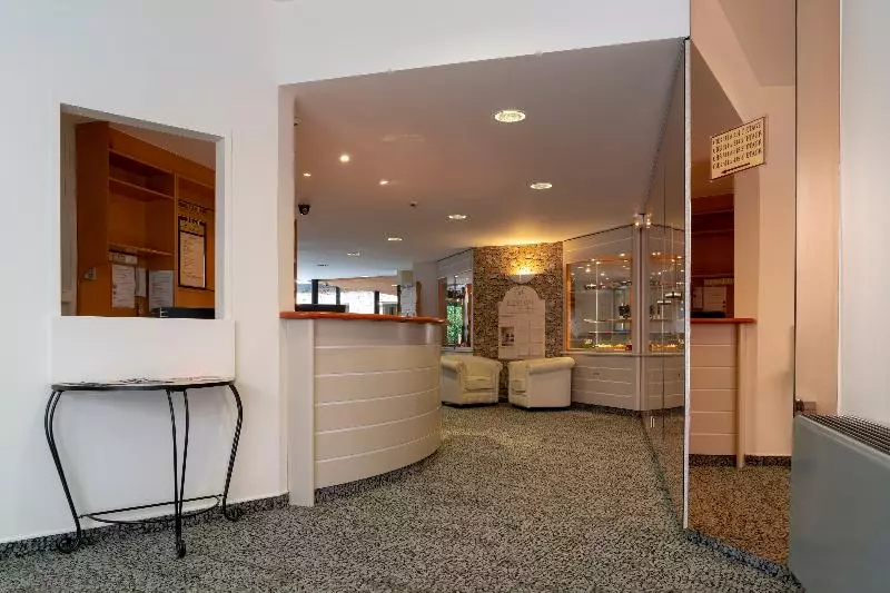 酒店 Majestic Alsace Strasbourg Nord