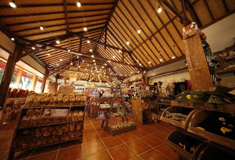 Отель Mara River Safari Lodge Bali