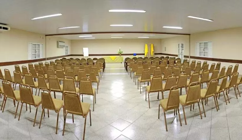 Отель Mato Grosso Águas Quentes