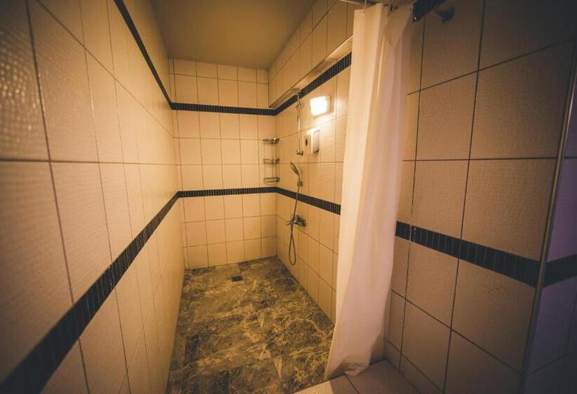 هتل No 19 Boutique