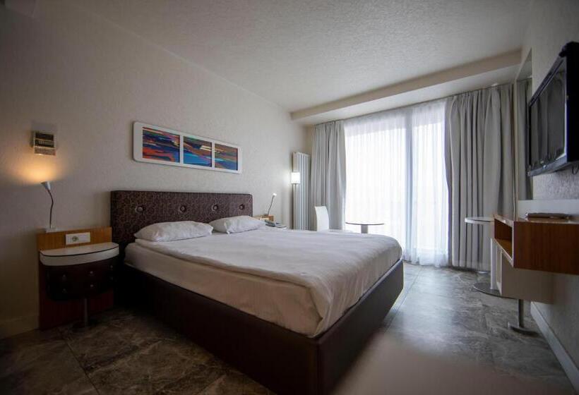 هتل No 19 Boutique