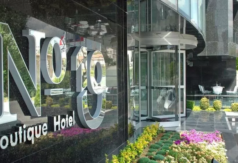 هتل No 19 Boutique