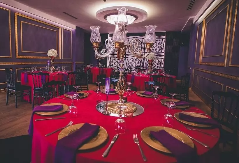 هتل No 19 Boutique