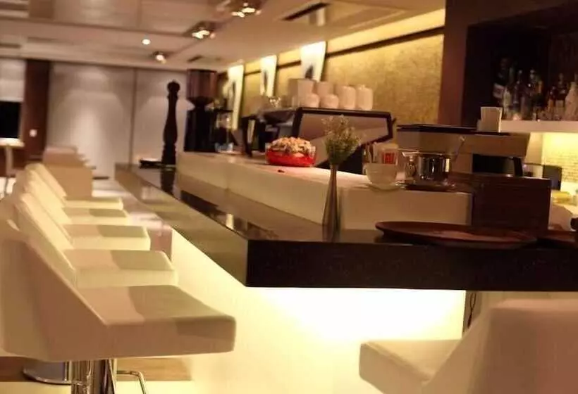 هتل No 19 Boutique