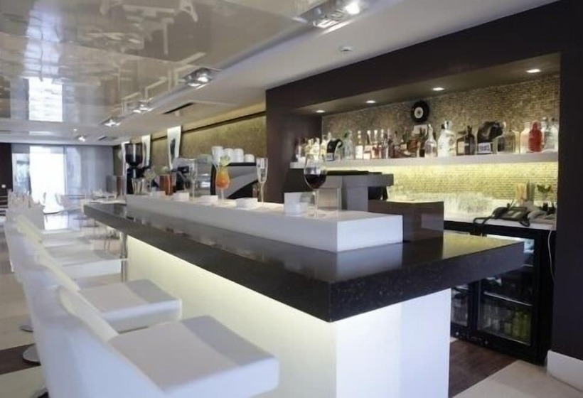 هتل No 19 Boutique