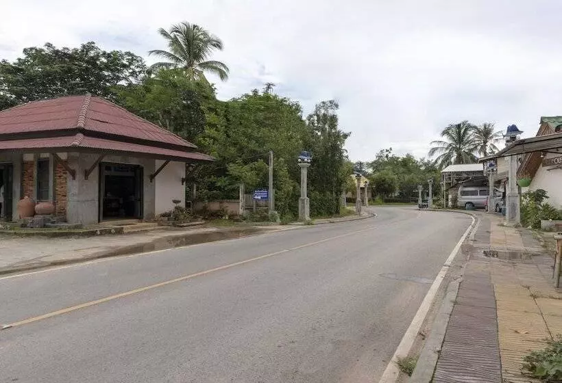 בית מלון כפרי Noppharat Resort