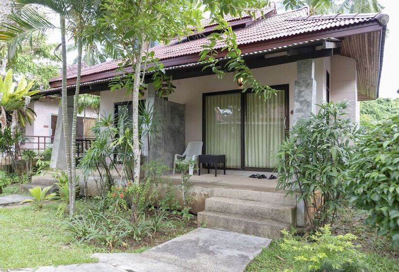 فندق Noppharat Resort