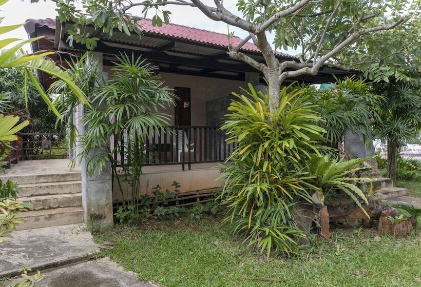 فندق Noppharat Resort