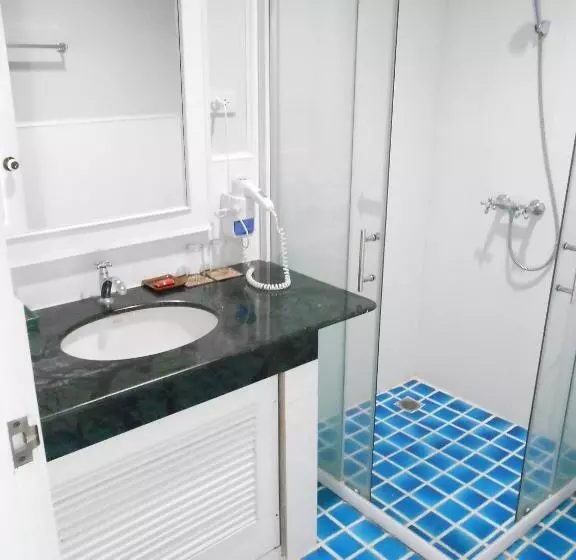 בית מלון כפרי Rachawadee Resort &