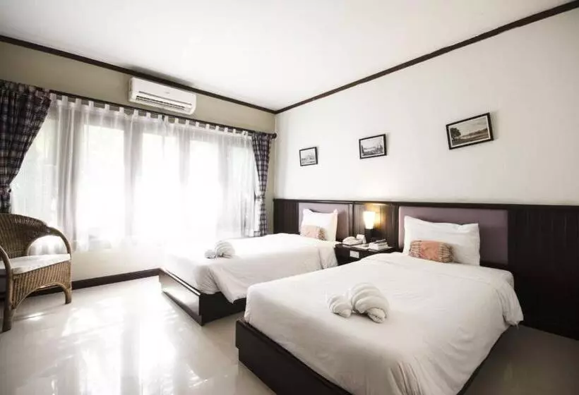 בית מלון כפרי Rachawadee Resort &