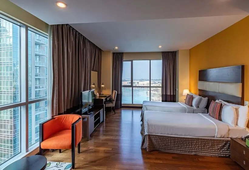 هتل Ramada By Wyndham Downtown Dubai
